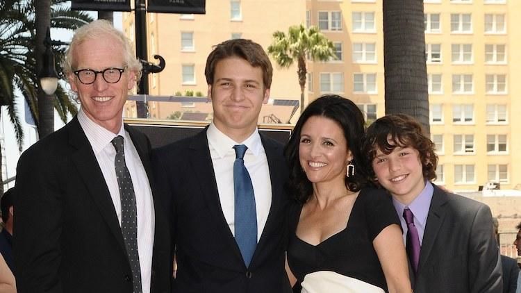 Our Favorite Celebrity Couples Who Fell in Love in High School and College.