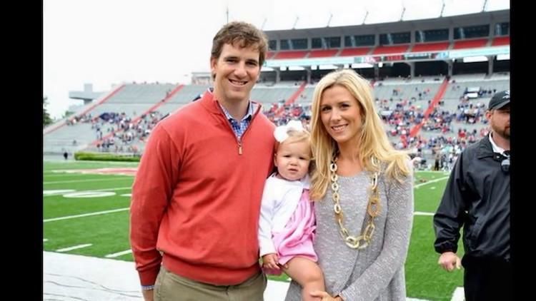 Our Favorite Celebrity Couples Who Fell in Love in High School and College.